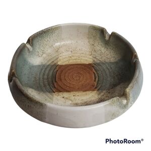 Vintage Treasure Craft Studio Pottery Trinket Dish Ashtray Blue White Grey USA